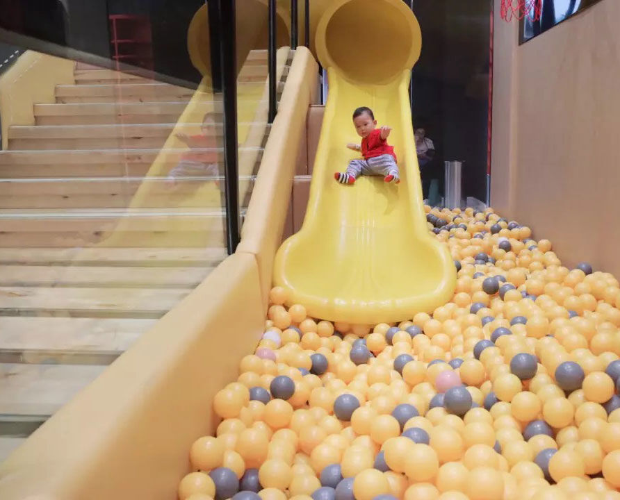 淘氣堡兒童樂園